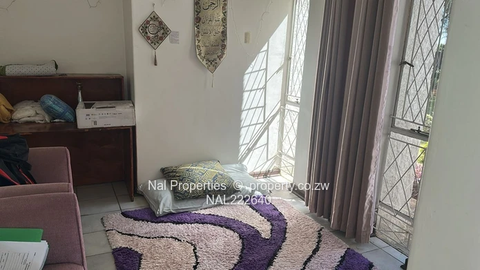 House to Let (Sole Mandate)