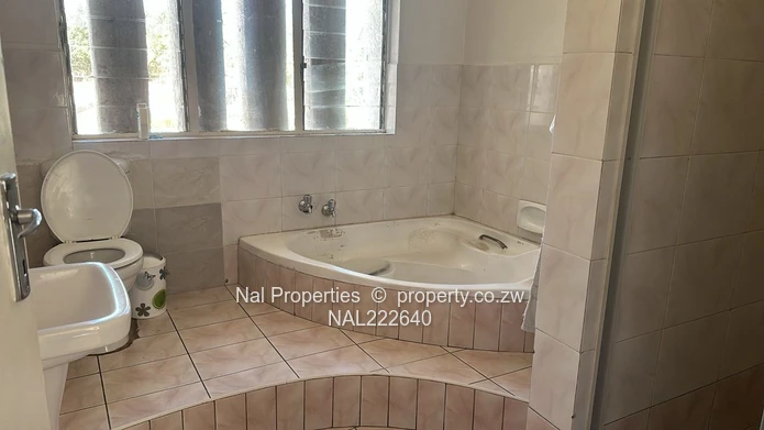 House to Let (Sole Mandate)