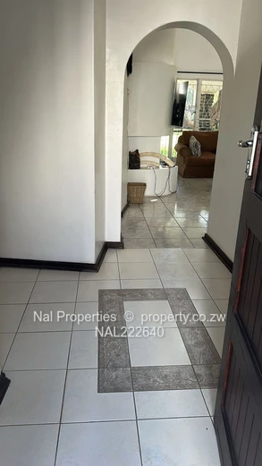 House to Let (Sole Mandate)